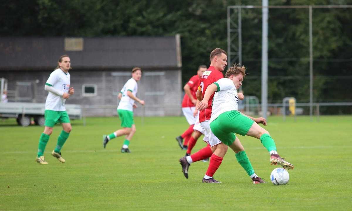 sc Elim onderuit tegen sterk s.v. Pesse.