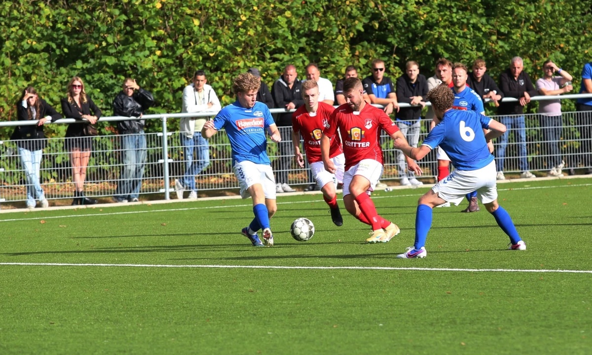 sc Elim pakt derde plaats na winst op v.v. Protos
