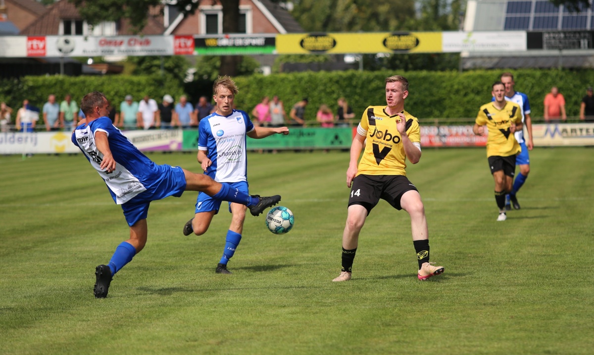 VV Noordscheschut wint overtuigend eerste wedstrijd in Prent Dorpentoernooi