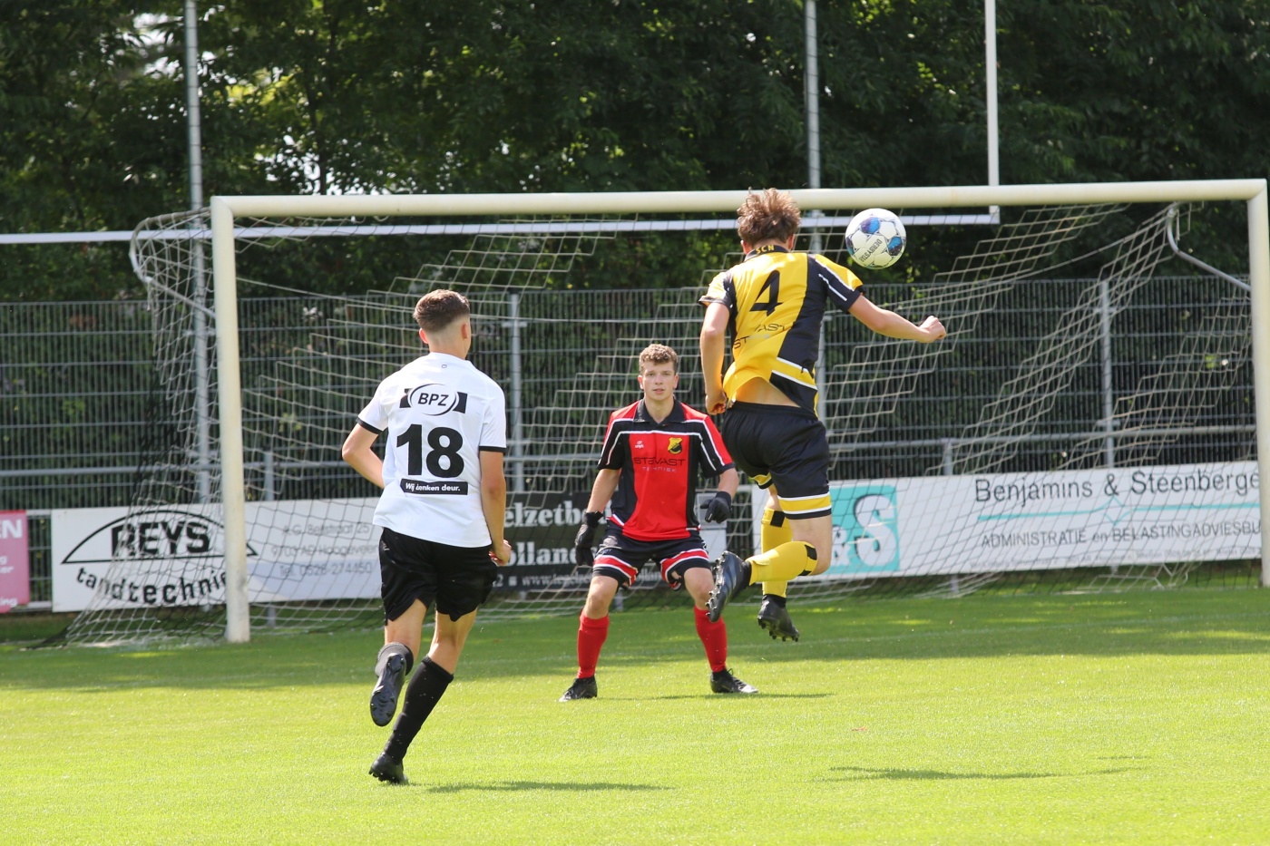 SCN weet vijfde plek te behalen na winst op HODO