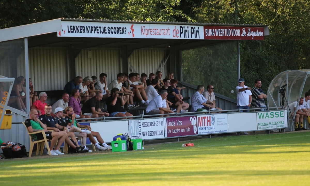Dinsdagavond 18 augustus: spanning, derby’s en een plek in de finale!